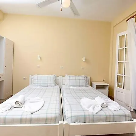 Hotel The Mayflower &